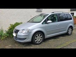 Silber Gebraucht 2009 VW Touran Van / Kleinbus | 6.100 € (Fairer Preis)