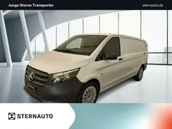 Weiß Gebraucht 2024 Mercedes Vito Van / Kleinbus | 39.211 € (Teuer)