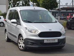 Silber Gebraucht 2017 Ford Tourneo Courier Van / Kleinbus | 9.450 € (Fairer Preis)