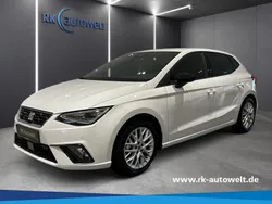 Weiß Gebraucht 2024 Seat Ibiza Beats Kleinwagen | 22.990 € (Etwas zu teuer)