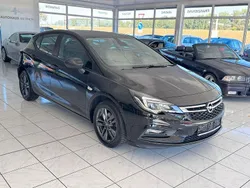 Schwarz Gebraucht 2019 Opel Astra Limousine | 9.490 € (Guter Preis)