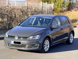Grau Gebraucht 2015 VW Golf LOUNGE Limousine | 9.700 € (Guter Preis)
