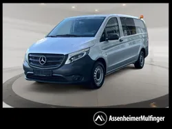Silber Gebraucht 2019 Mercedes Vito Van / Kleinbus | 29.559 €