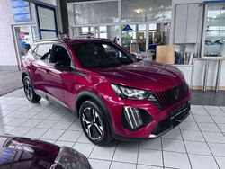 Rot Gebraucht 2024 Peugeot 2008 Allure SUV | 20.990 € (Guter Preis)