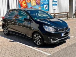 Schwarz Gebraucht 2017 Mitsubishi Space Star Edition Kleinwagen | 6.900 € (Guter Preis)