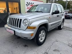 Silber Gebraucht 2006 Jeep Cherokee Limited SUV | 6.950 € (Fairer Preis)