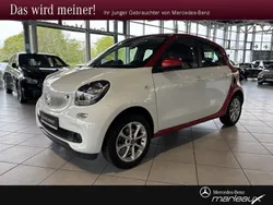 Weiß Gebraucht 2017 Smart ForFour Passion Limousine | 14.740 € (Teuer)