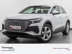 Gletscherweiß metallic Gebraucht 2022 Audi Q4 e-tron Basis SUV | 22.980 € (Superpreis)