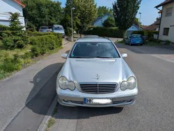 Silber Gebraucht 2002 Mercedes C220 Avantgarde Kombi | 3.300 € (Teuer)