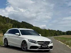 Weiß Gebraucht 2015 Mercedes C63S AMG AMG Limousine | 35.799 € (Guter Preis)