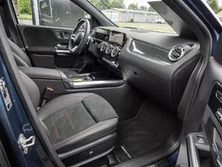 Gebraucht 2023 Mercedes B220 Van / Kleinbus | 39.290 € (Teuer)