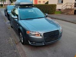 Silber Gebraucht 2005 Audi A4 Kombi | 2.900 € (Fairer Preis)