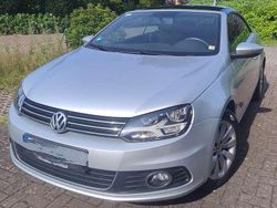 Silber Gebraucht 2013 VW Eos Cabrio | 10.200 €