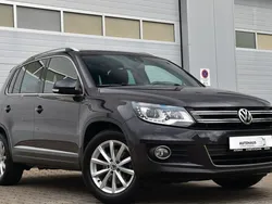 Grau Gebraucht 2015 VW Tiguan LOUNGE SUV | 14.599 € (Fairer Preis)