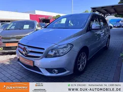 Silber Gebraucht 2012 Mercedes B180 Van / Kleinbus | 11.999 € (Fairer Preis)