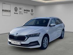Weiss Gebraucht 2023 Skoda Octavia Style Kombi | 24.470 € (Fairer Preis)