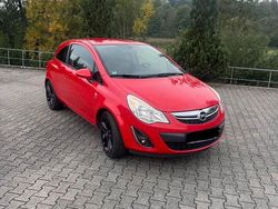 Rot Gebraucht 2011 Opel Corsa Limousine | 2.999 € (Fairer Preis)
