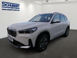 Alpinweiss iii Gebraucht 2025 BMW iX1 SUV | 44.890 € (Teuer)