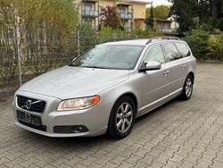 Silber Gebraucht 2013 Volvo V70 Pro Kombi | 5.500 € (Fairer Preis)
