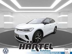 Gletscherweiss (white), metallic Gebraucht 2023 VW ID.4 GTX SUV | 33.400 € (Guter Preis)