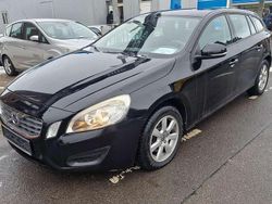 Black solid (stone) / solid Gebraucht 2012 Volvo V60 Basis Kombi | 6.500 € (Superpreis)
