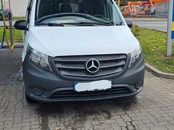 Weiß Gebraucht 2018 Mercedes Vito Van / Kleinbus | 20.700 €