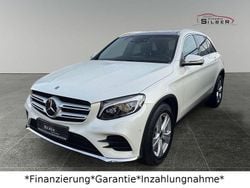 Weiß Gebraucht 2017 Mercedes GLC350 AMG line SUV | 27.900 € (Guter Preis)