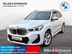 Mineralweiss Gebraucht 2024 BMW iX1 M Sport SUV | 46.950 € (Etwas zu teuer)