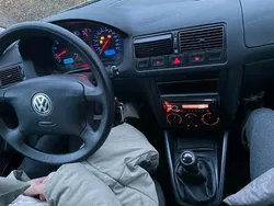 Silber Gebraucht 2000 VW Golf IV Kleinwagen | 1.000 € (Guter Preis)
