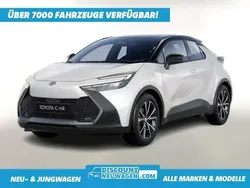 Platinum pearl white metallic / dachfarbe in schwarz Neu 2025 Toyota C-HR SUV | 30.393 € (Superpreis)