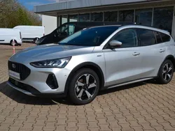 Moondust silver (metallic) (metallic) Gebraucht 2023 Ford Focus Active X Kombi | 26.770 € (Fairer Preis)