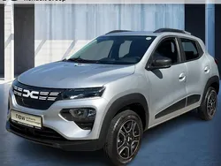 Grau Gebraucht 2024 Dacia Spring Essentiel Kleinwagen | 13.490 € (Fairer Preis)