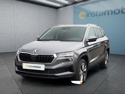 Grau Gebraucht 2025 Skoda Karoq SUV | 34.199 € (Fairer Preis)