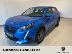 Blau Gebraucht 2021 Peugeot e-2008 Active SUV | 16.780 € (Fairer Preis)