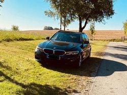 Schwarz Gebraucht 2021 BMW 320 M Sport Kombi | 34.000 € (Fairer Preis)