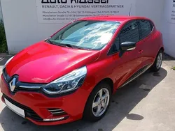 Rot Gebraucht 2019 Renault Clio IV Collection Limousine | 10.990 € (Fairer Preis)