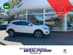 Weiß Gebraucht 2020 Nissan Qashqai SUV | 14.890 € (Fairer Preis)