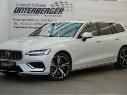 Weiß Gebraucht 2024 Volvo V60 Plus Kombi | 49.900 € (Teuer)