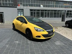Gelb Gebraucht 2011 Opel Astra GTC Edition Coupé | 3.500 € (Guter Preis)