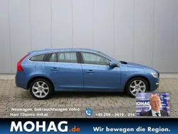 (713) power blaumetallic Gebraucht 2014 Volvo V60 Momentum Kombi | 19.990 €