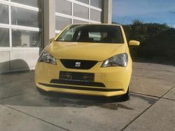 Gelb Gebraucht 2012 Seat Mii Kleinwagen | 3.399 € (Fairer Preis)