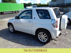 Weiß Gebraucht 2007 Suzuki Grand Vitara SUV | 11.300 €