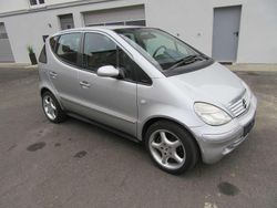 Silber Gebraucht 2002 Mercedes A190 Avantgarde Limousine | 3.399 € (Teuer)