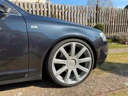 Grau Gebraucht 2007 Audi A6 Ambiente Kombi | 6.999 €
