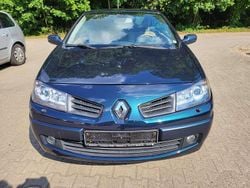 Abyssegrün Gebraucht 2006 Renault Mégane Cabriolet Dynamique Cabrio | 2.850 € (Teuer)