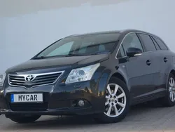 Schwarz Gebraucht 2011 Toyota Avensis Executive Limousine | 5.999 € (Fairer Preis)