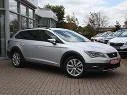 Silber Gebraucht 2016 Seat Leon X-Perience 4Drive Kombi | 15.950 € (Fairer Preis)