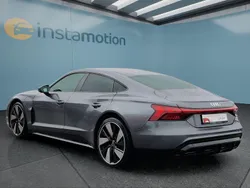 Grau Gebraucht 2022 Audi e-tron SUV | 62.749 €