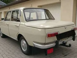 Weiß Gebraucht 1972 Wartburg 353 Limousine | 12.900 €
