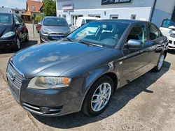 Grau Gebraucht 2005 Audi A4 Comfort Limousine | 4.950 € (Fairer Preis)